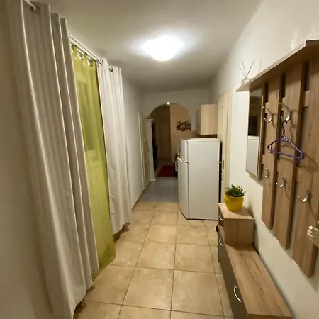 Apartment & Next Danube Promenade