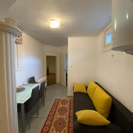 Apartment & Next Danube Promenade *