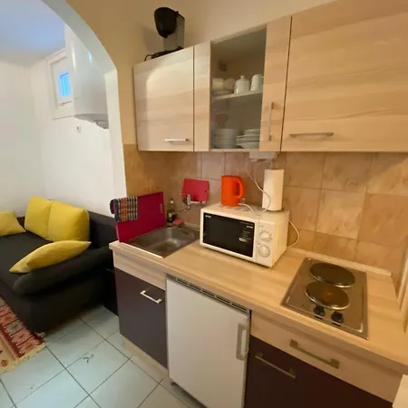 & Next Danube Promenade Apartment