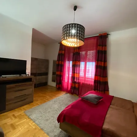 Apartment & Next Danube Promenade *